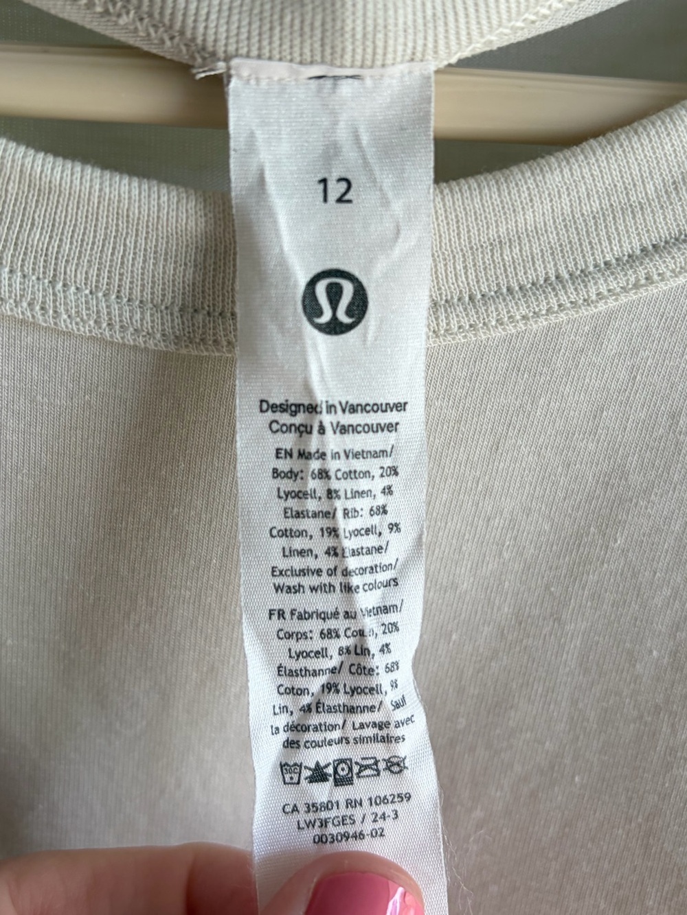 3. Size 12 LULULEMON Bone Longsleeve Waist-length Shirt - Picture 3 of 4